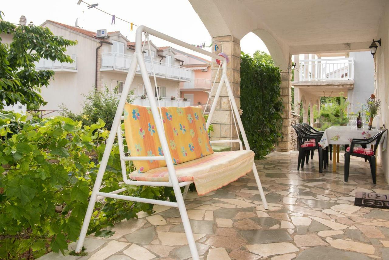 Apartments Vodice Olga Matic Exterior foto